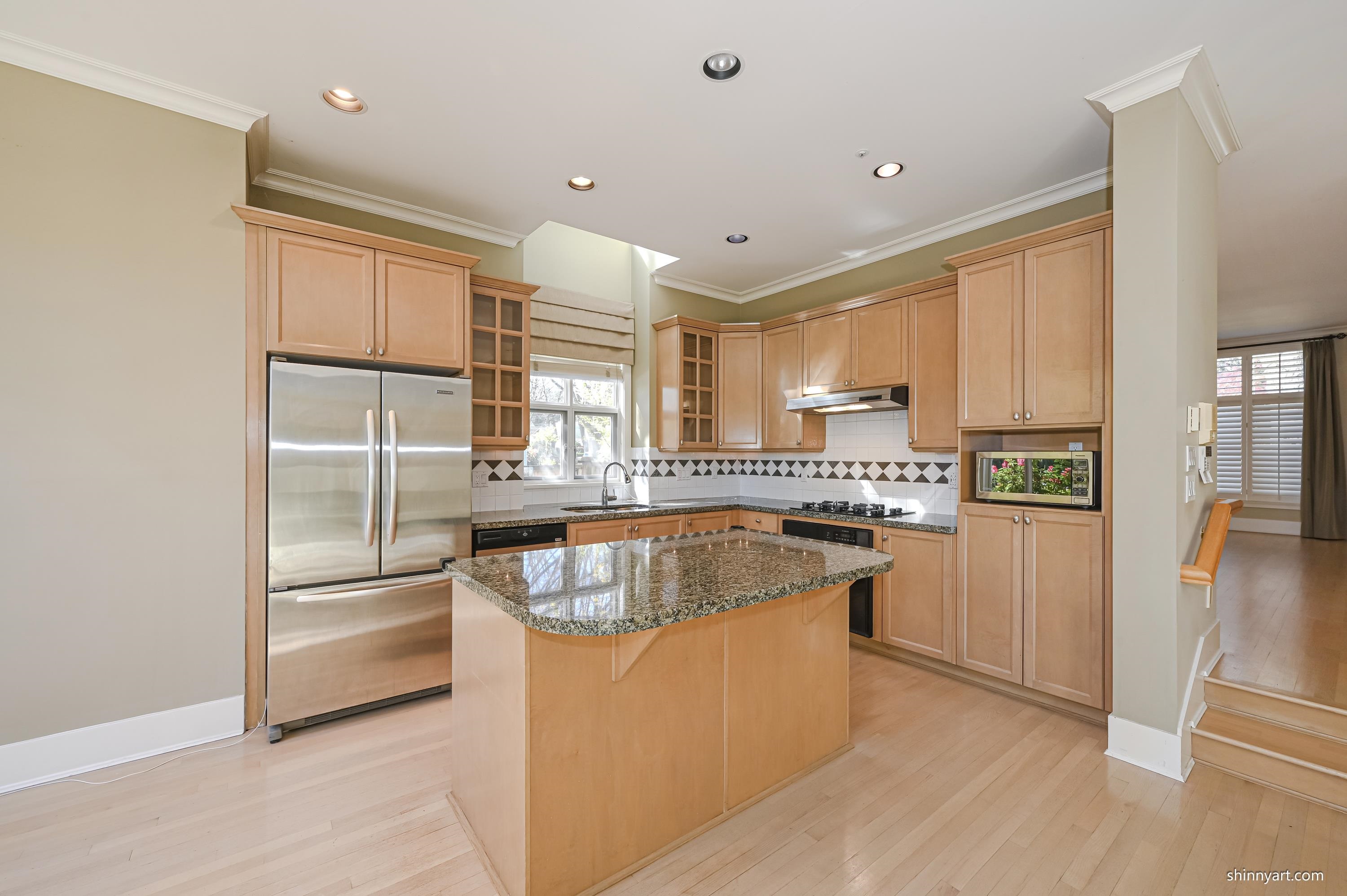 Additional image 5 of 3998 32nd Avenue W, Vancouver, BC, V5K 1A1