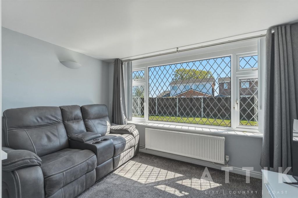 Additional image 4 of 4 bed detached bungalow for saleSt. Michaels Way, Wenhaston, Halesworth IP19
