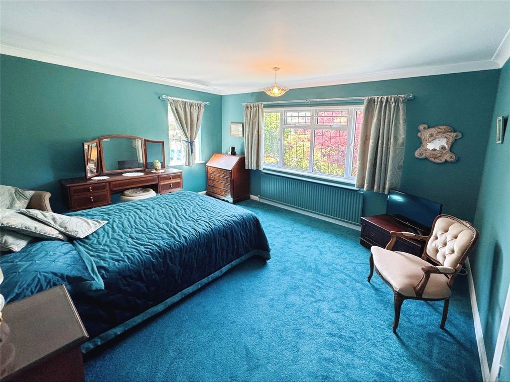 2 bed flat for saleElmside, Budleigh Salterton, Devon EX9 photo 5