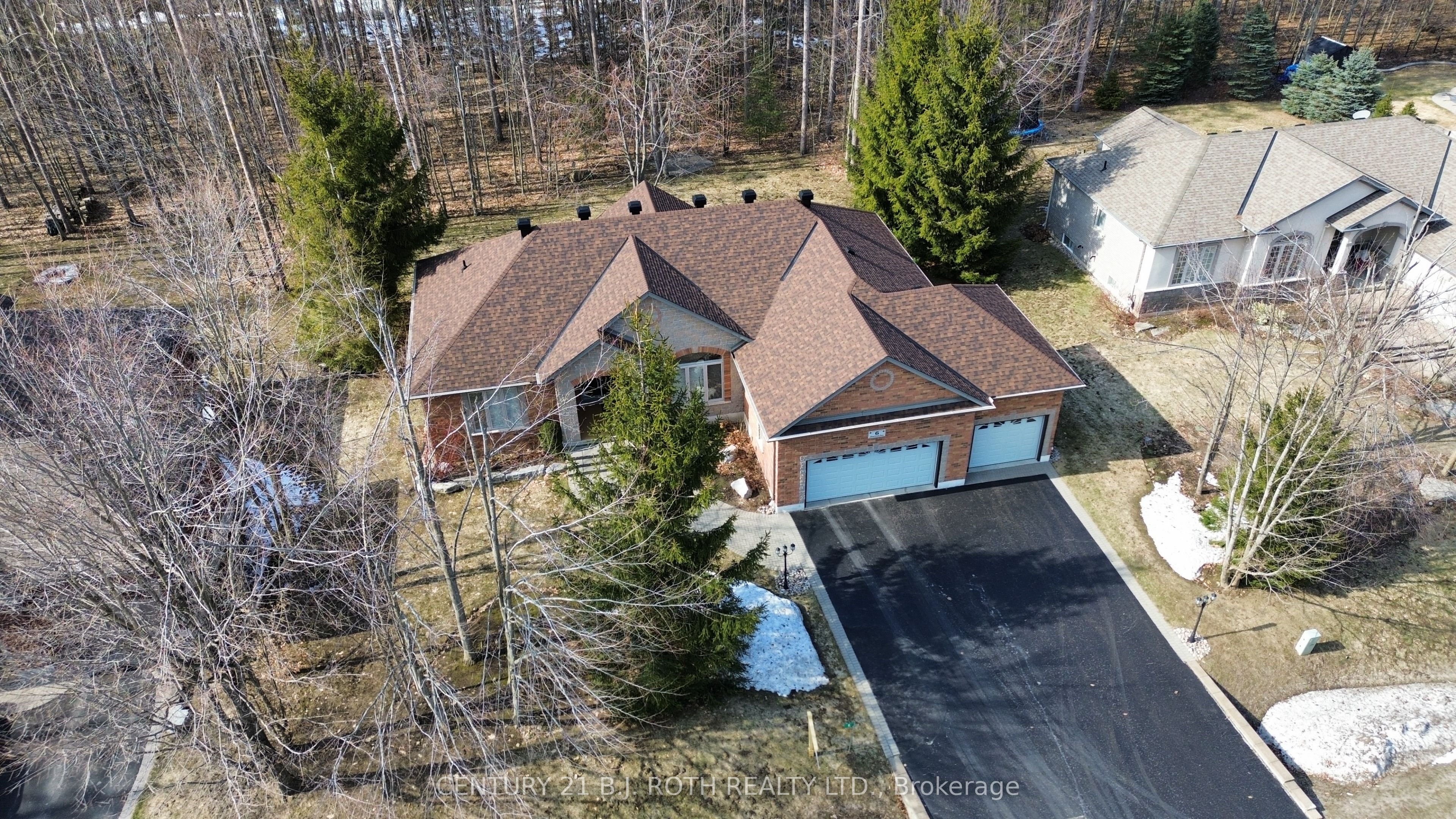 Additional image 4 of 6 Lloyd Cook Drive E, Springwater, ON, L4M 4S4