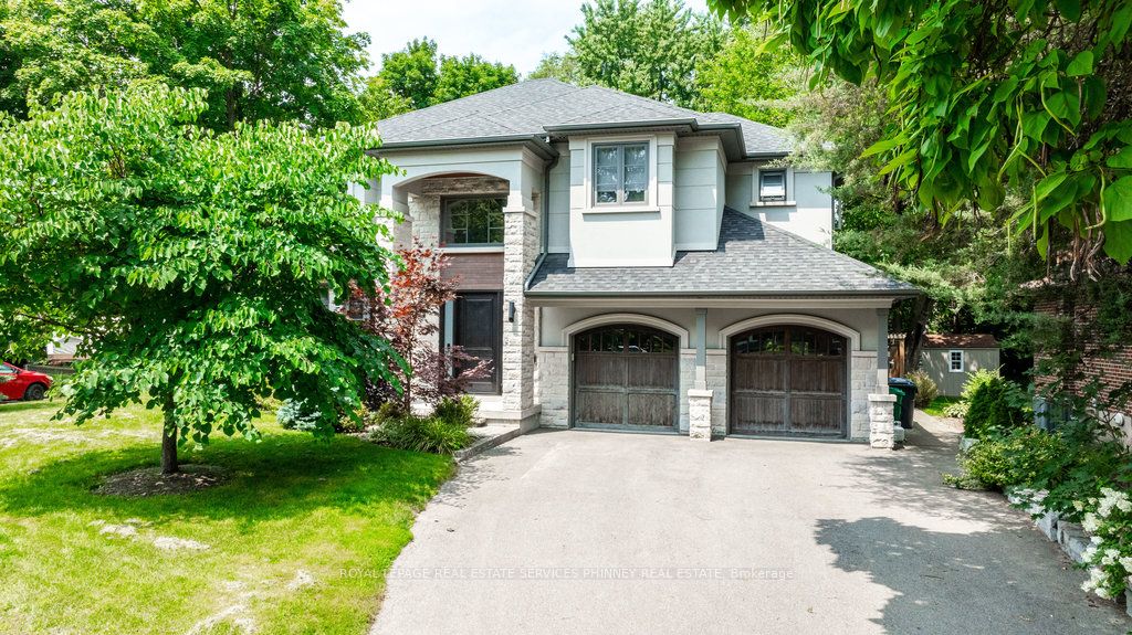 1569 Wembury Road, Mississauga, ON, L5J 2L8