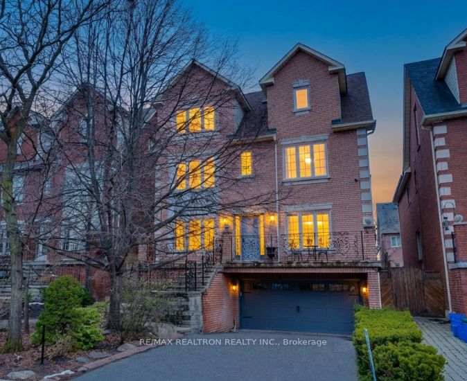 117 Theodore Place, Vaughan, ON, L4J 8E3