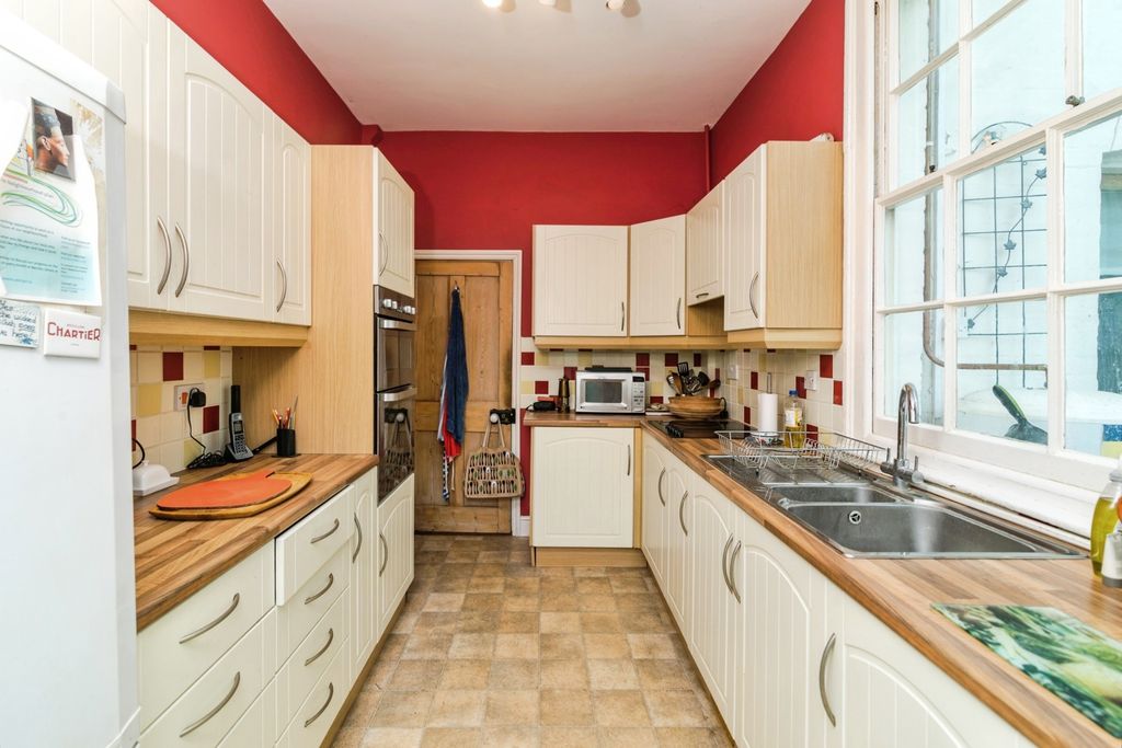 Additional image 5 of 5 bed terraced house for saleStation Road, Beccles, Suffolk NR34