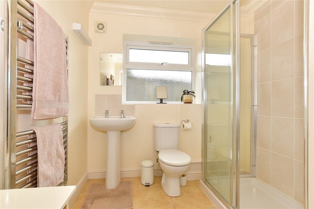 Additional image 8 of 3 bed chalet for salePreston Road, Bembridge, Isle Of Wight PO35