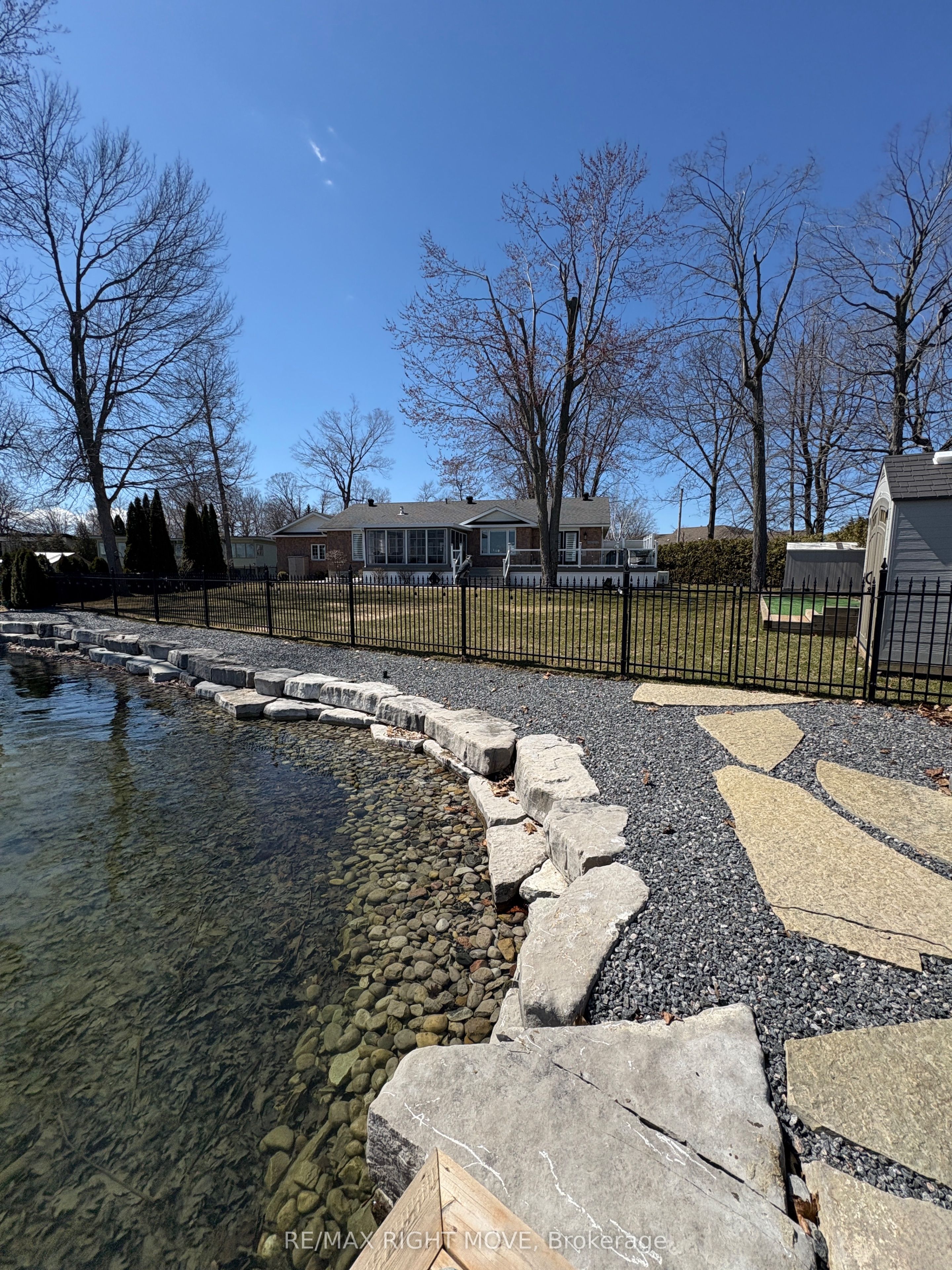 Additional image 3 of 661 Glen Crescent, Orillia, ON, L3V 6R2