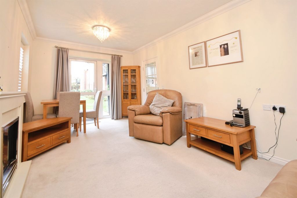 Additional image 5 of 1 bed flat for saleLaindon Road, Billericay CM12