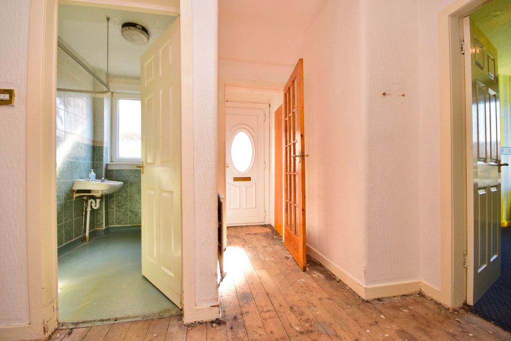 Additional image 5 of 2 bed flat for saleStirling Street, Kirkwood, Coatbridge ML5