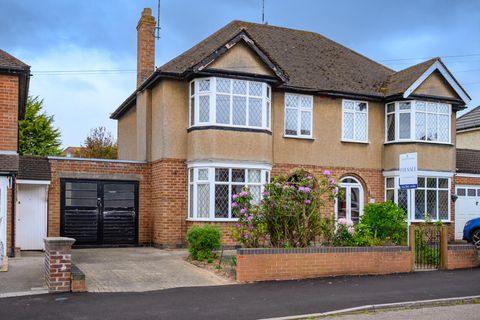 Arnold Avenue, Styvechale, Coventry CV3