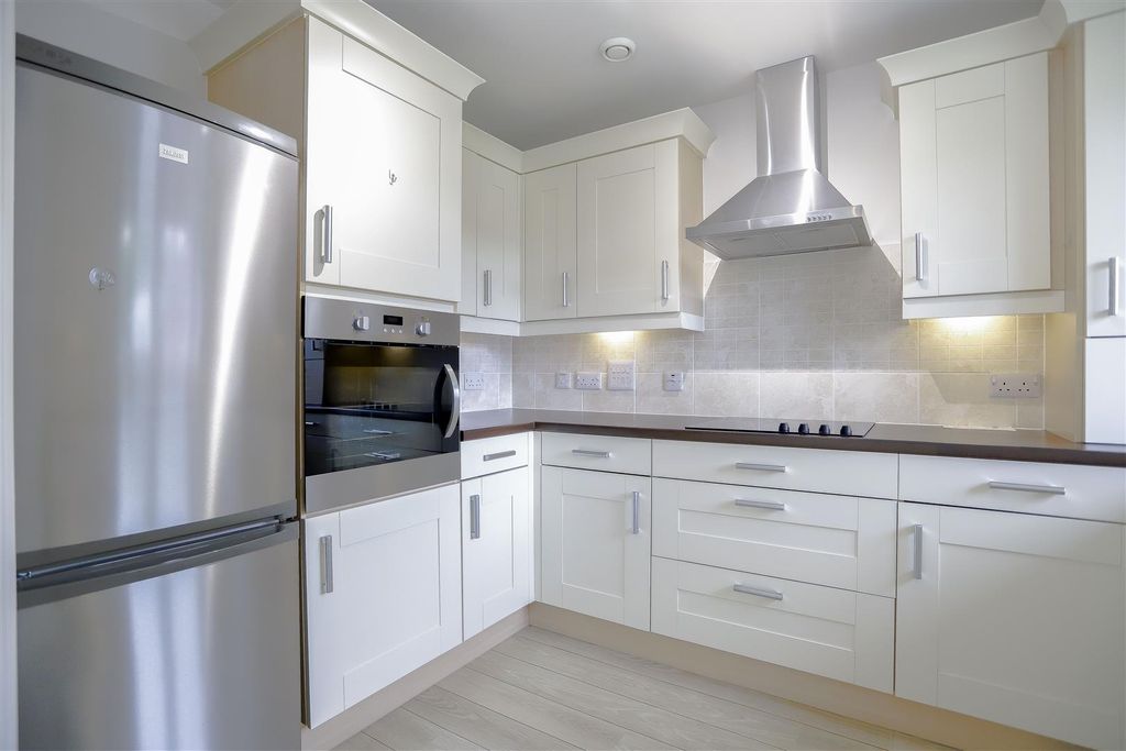 Additional image 10 of 2 bed flat for saleWoodcock House, Larmenier Retirement Village, Preston New Road, Blackburn BB2