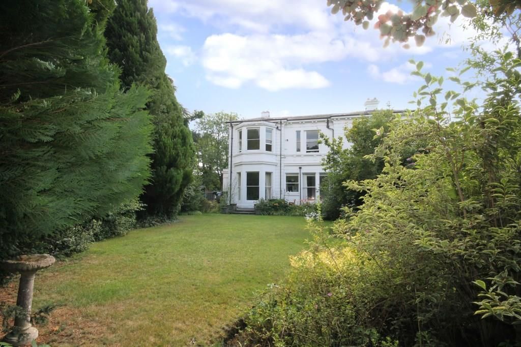 Additional image 4 of 2 bed flat for salePixham Lane, Dorking RH4