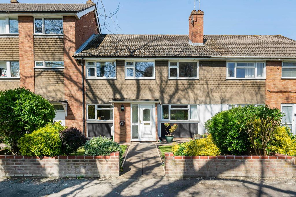 2 bed flat for saleThe Holt, Abingdon, Oxfordshire OX14