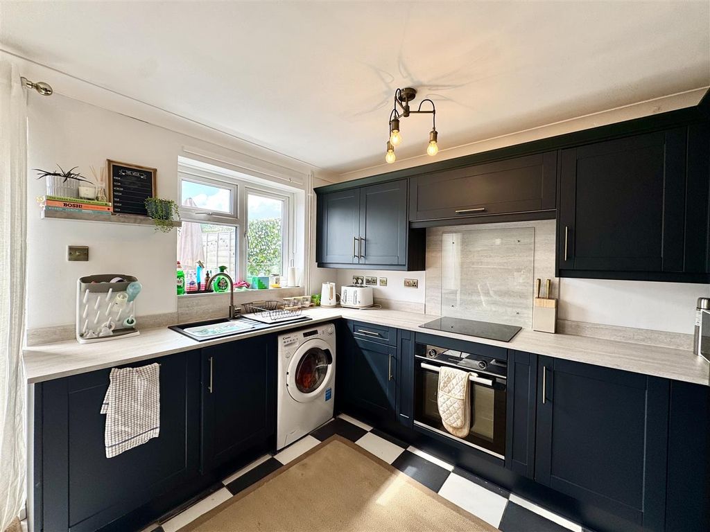 Additional image 3 of 3 bed end terrace house for saleLaburnam Way, Bulwark, Chepstow NP16