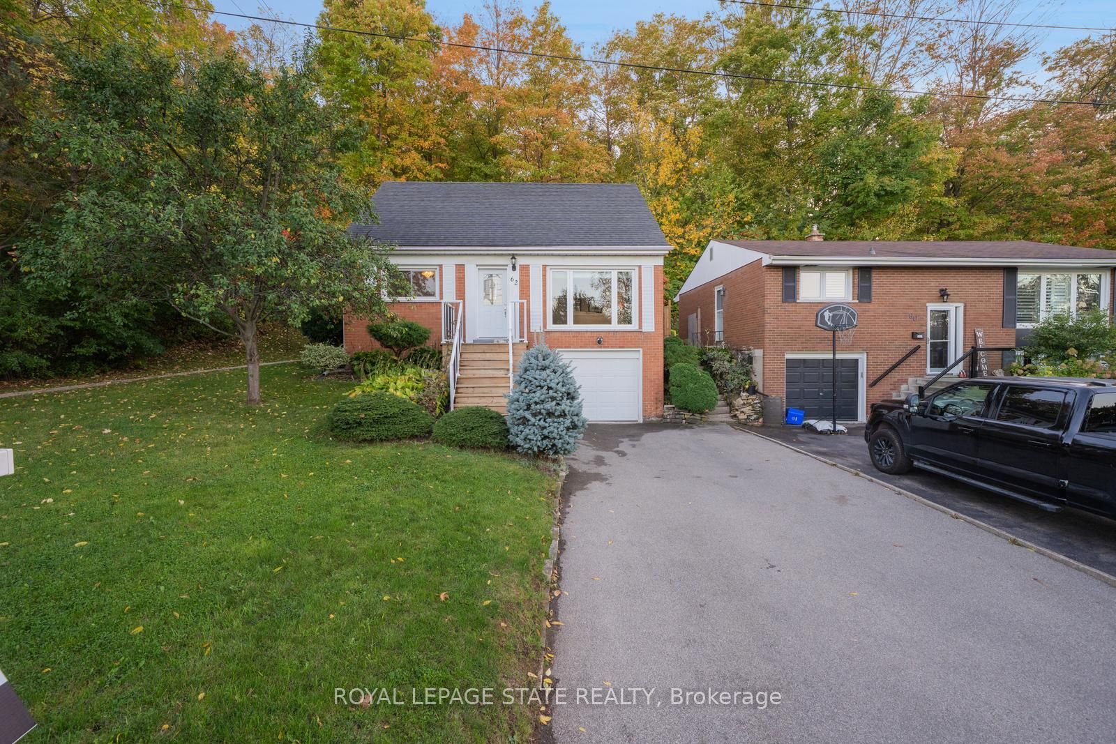 62 Brentwood Drive, Hamilton, ON, L8T 3V8