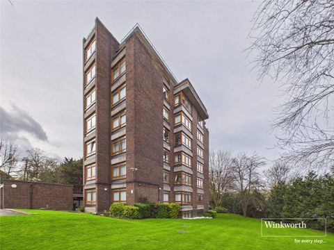 Westchester Drive, Hendon NW4