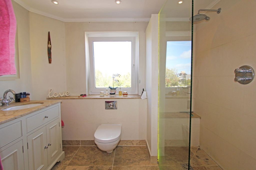 Additional image 11 of 5 bed semi-detached house for saleLe Colimbott, Alderney GY9