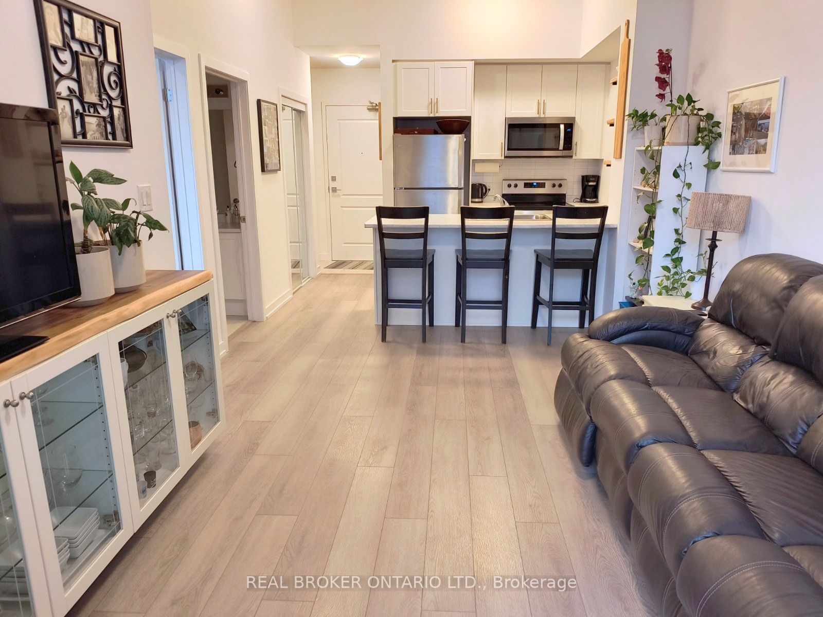 117-460 Dundas Street E, Hamilton, ON, L8B 2A5 photo 3