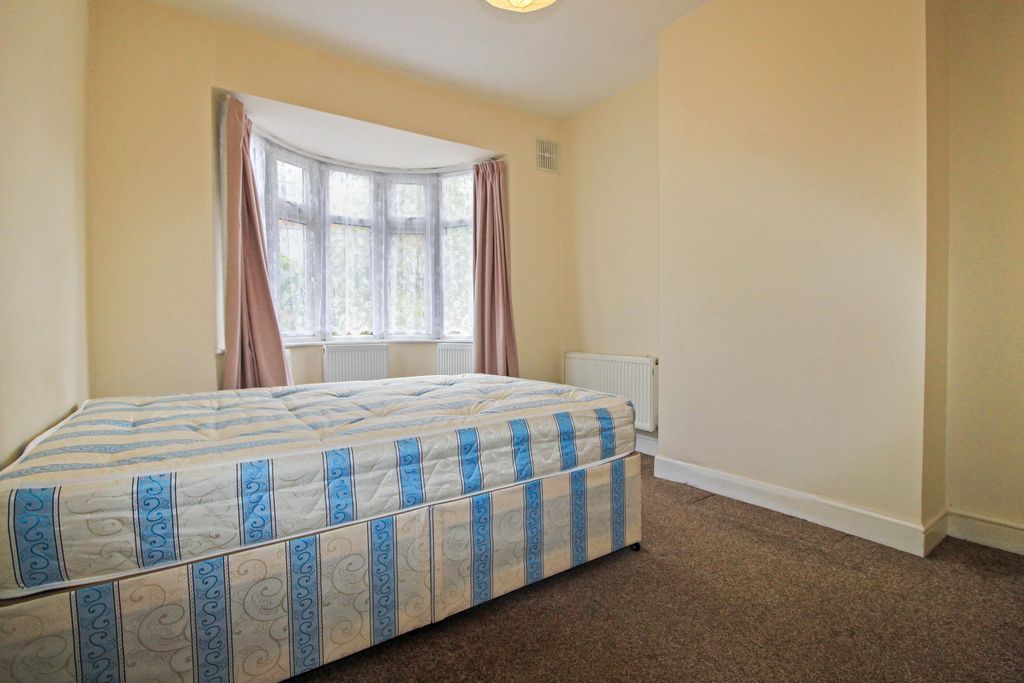 Additional image 14 of 3 bed end terrace house for saleColindale Avenue, Colindale, London NW9