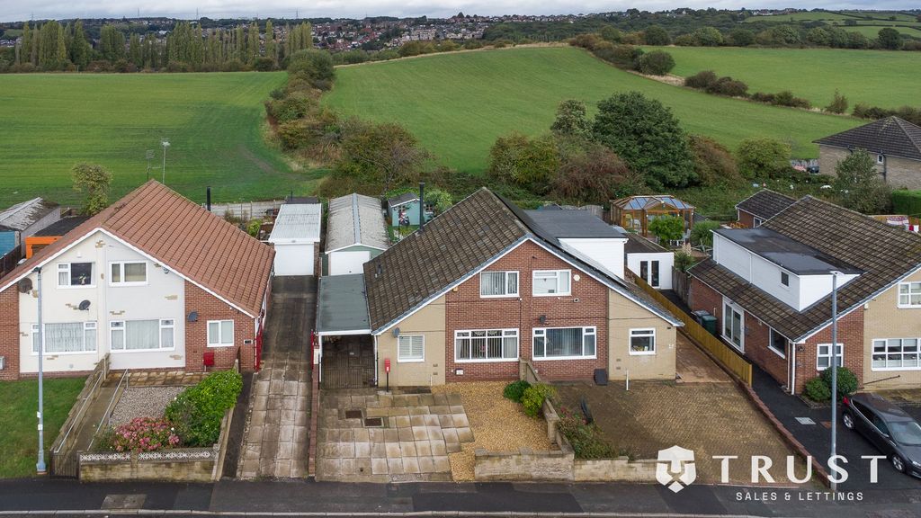 Additional image 33 of 3 bed semi-detached house for saleCarlinghow Lane, Batley WF17