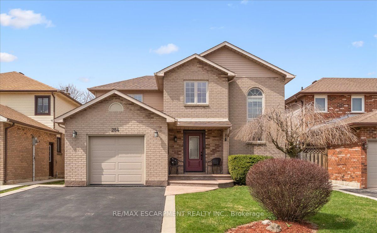 284 Delancey Boulevard, Hamilton, ON, L9B 1Y9