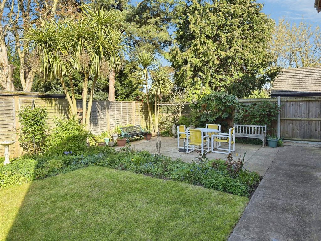 Additional image 4 of 4 bed detached house for saleDarby Road, Beccles, Suffolk NR34