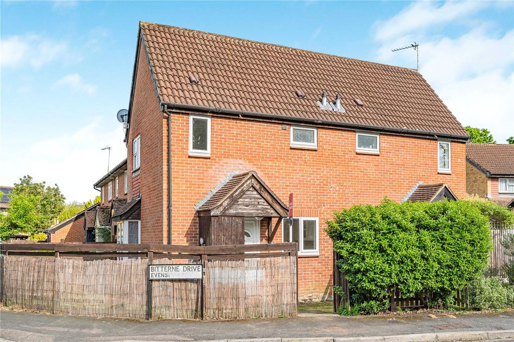 Additional image 16 of 1 bed semi-detached house for saleBitterne Drive, Woking, Surrey GU21