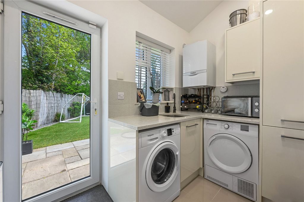 Additional image 18 of 4 bed detached house for saleAlderbury Road, Stansted Mountfitchet, Essex CM24
