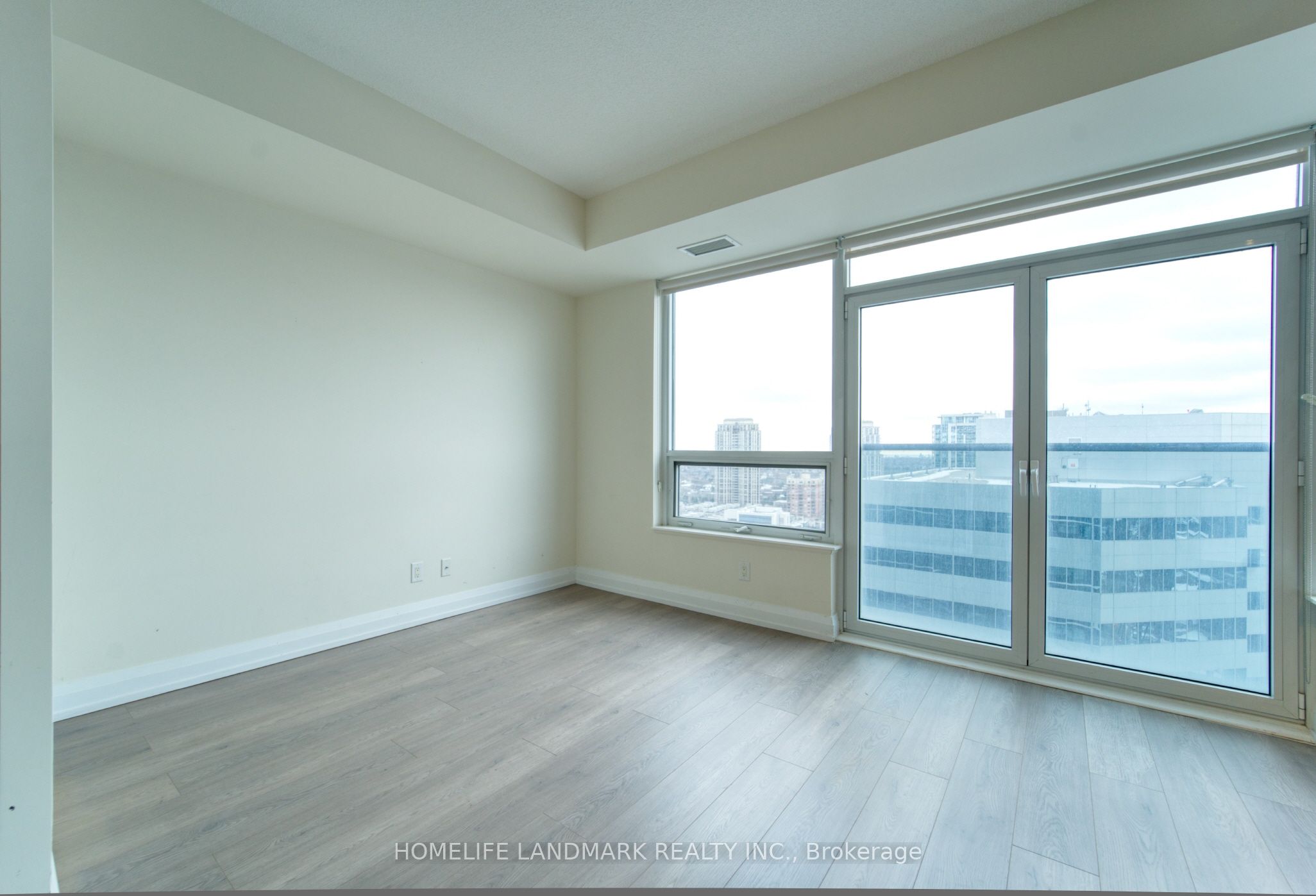 Additional image 4 of 2009-2 Anndale Drive, Toronto, ON, M2N 0G5