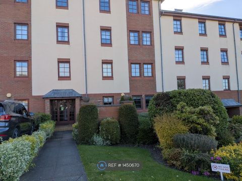 Orchard Brae Avenue, Edinburgh EH4