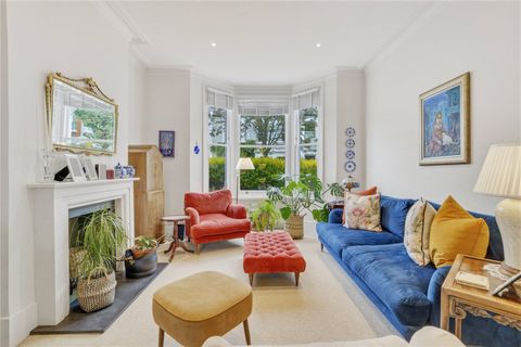 Leathwaite Road SW11
