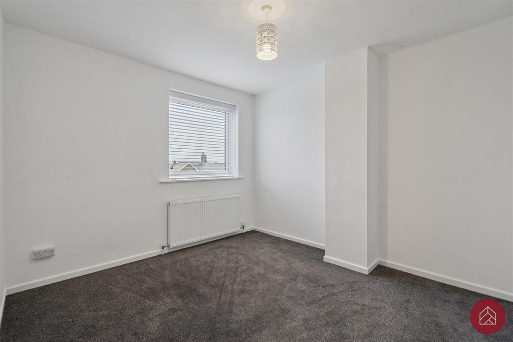 Additional image 4 of 3 bed flat for saleBucknell Road, Bicester OX26