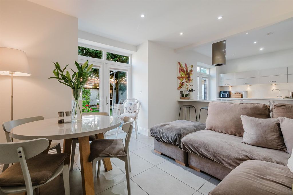 Additional image 3 of 5 bed semi-detached house for saleSpringfield Road, Altrincham WA14