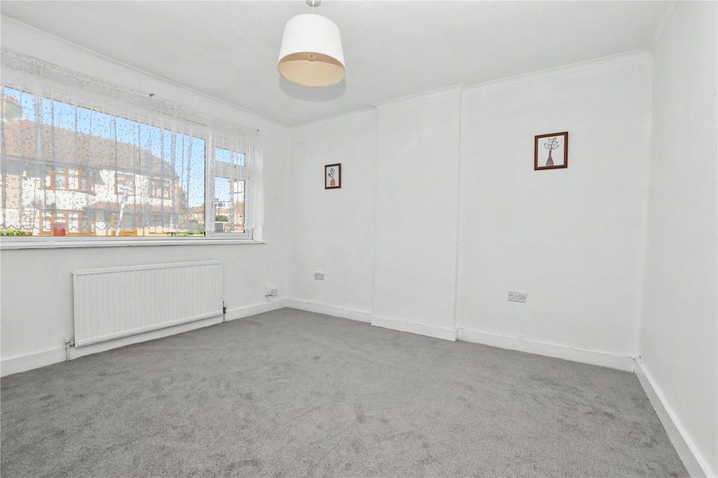 Additional image 8 of 2 bed maisonette for saleChurch Road, Bexleyheath DA7