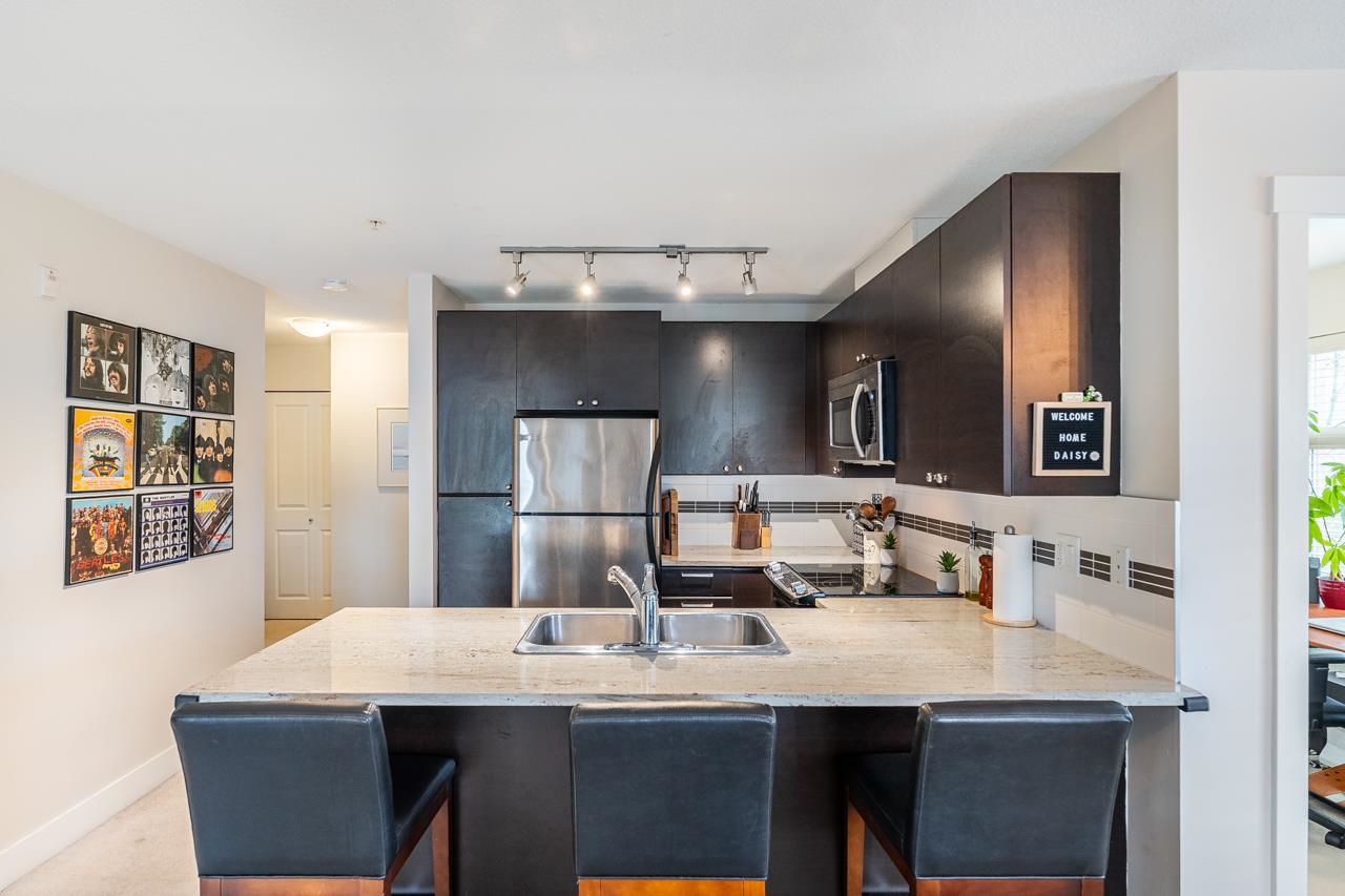 Additional image 3 of 212-6500 194th Street, Surrey, BC, V4N 5X4