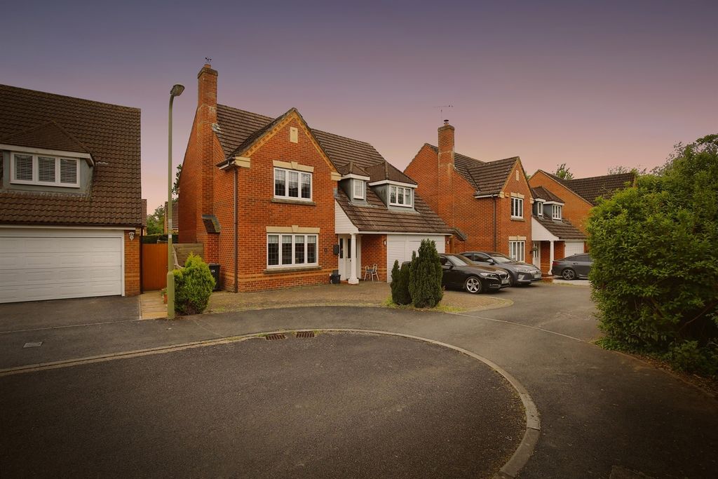 Additional image 13 of 4 bed detached house for saleSt. Birstan Gardens, Andover SP10