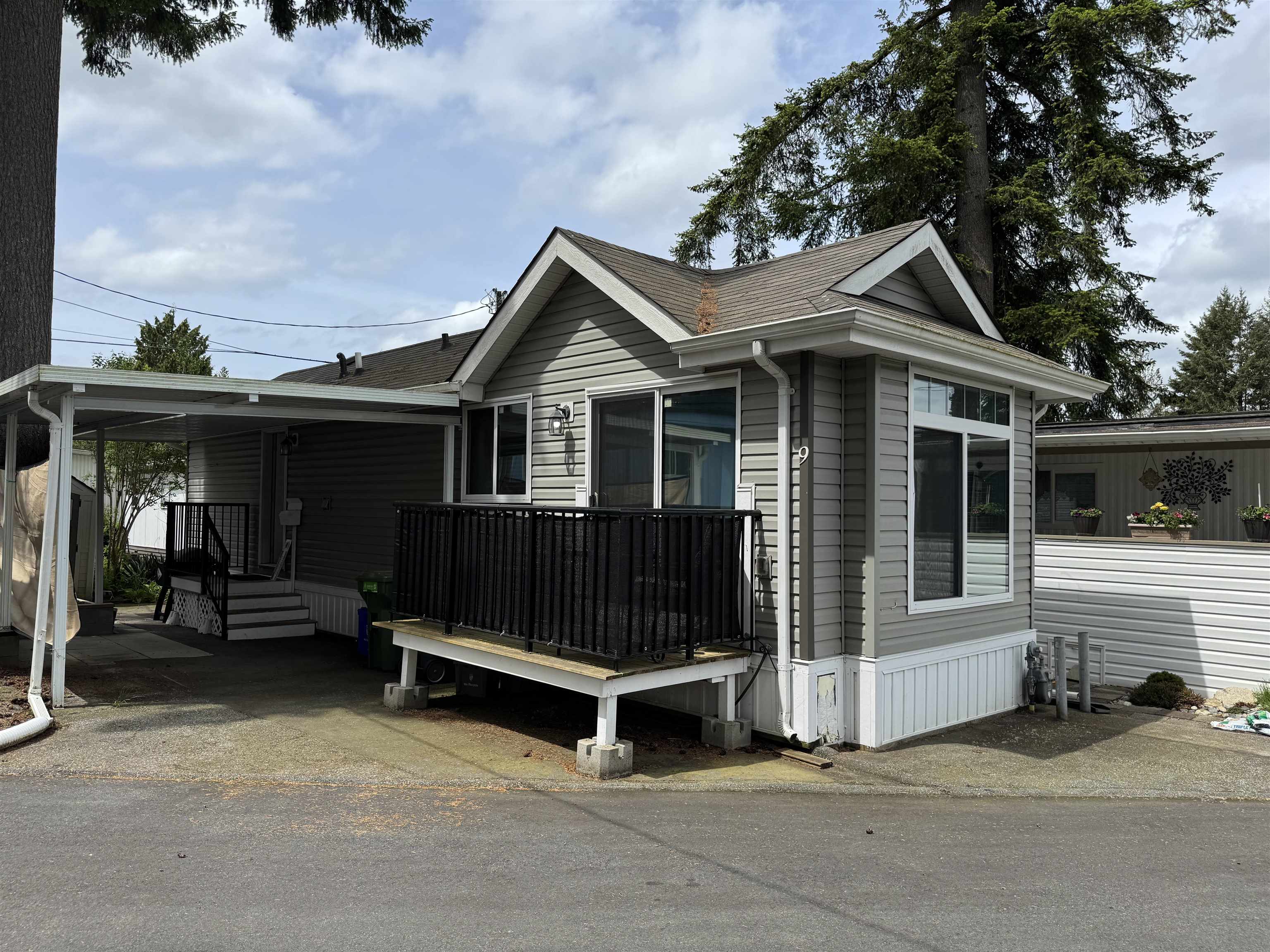 9-24330 Fraser Highway, Langley, BC, V2Z 1N2