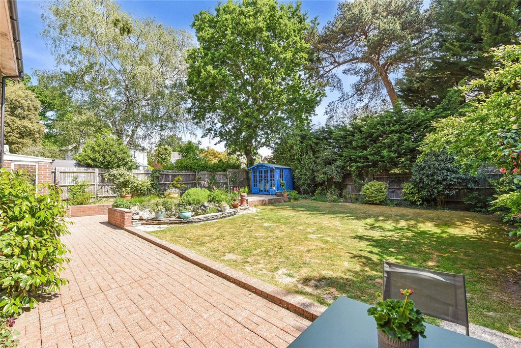 Additional image 13 of 5 bed detached house for saleHollybank Lane, Emsworth, Hampshire PO10
