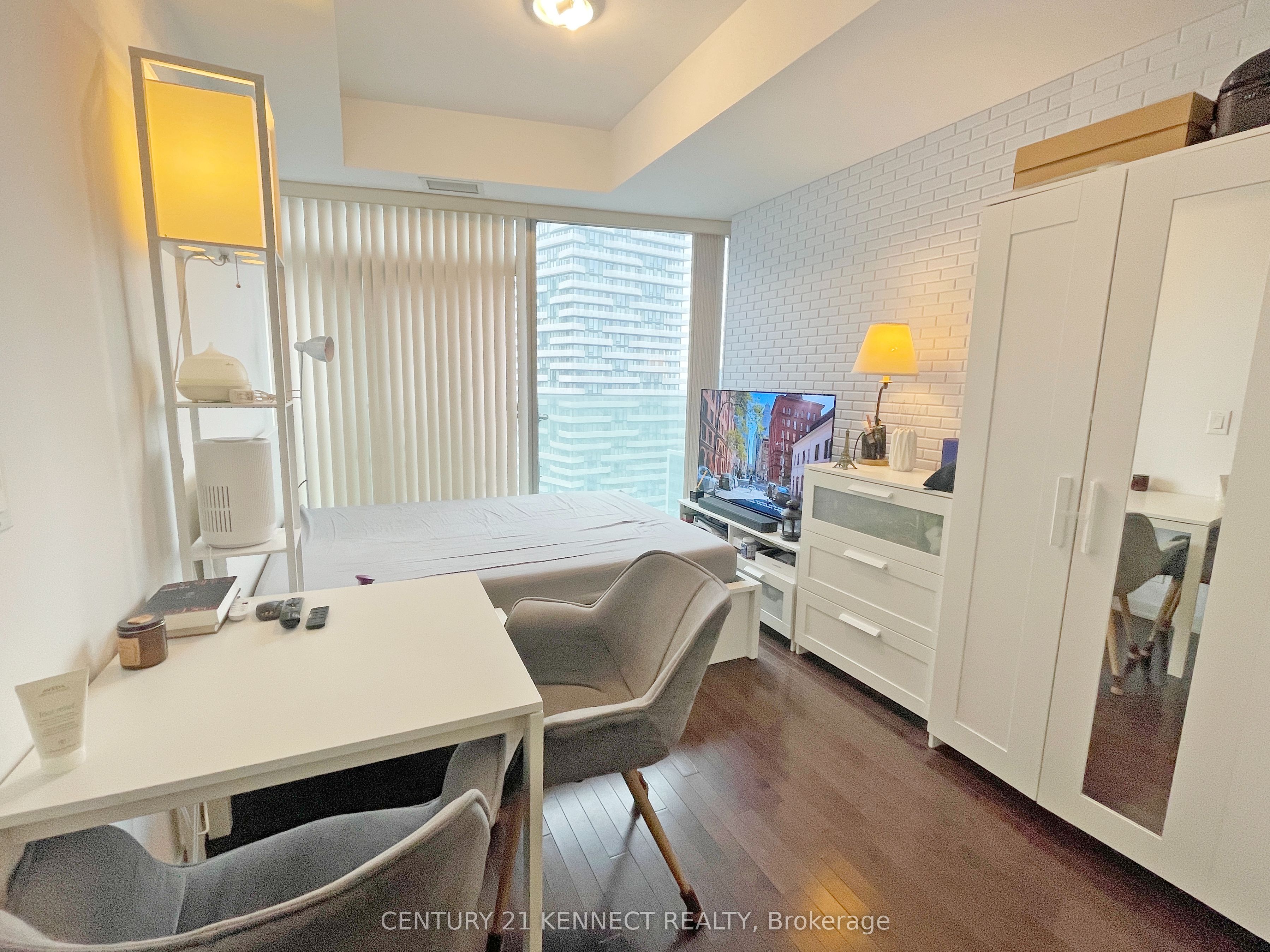 Additional image 3 of 4802-14 York Street, Toronto, ON, M5J 2Z2