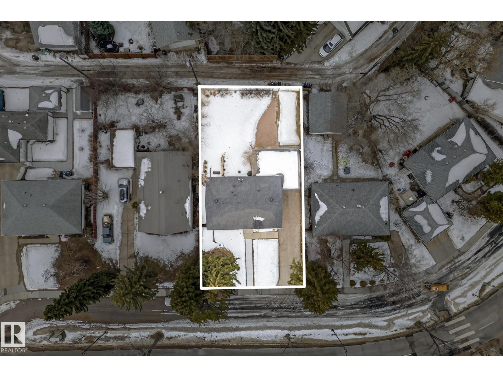 Additional image 4 of 8604 142 Street NW, Edmonton, AB, T5R0M1
