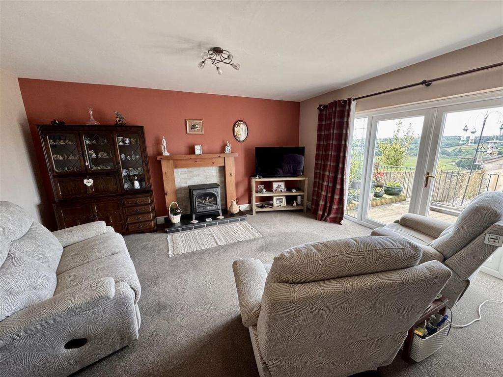 Additional image 2 of 3 bed detached bungalow for saleHeol Y Garn, Garnswllt, Ammanford SA18