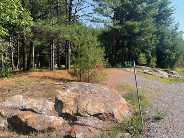 942 Balmer Road, North Kawartha, ON, K0L 1A0