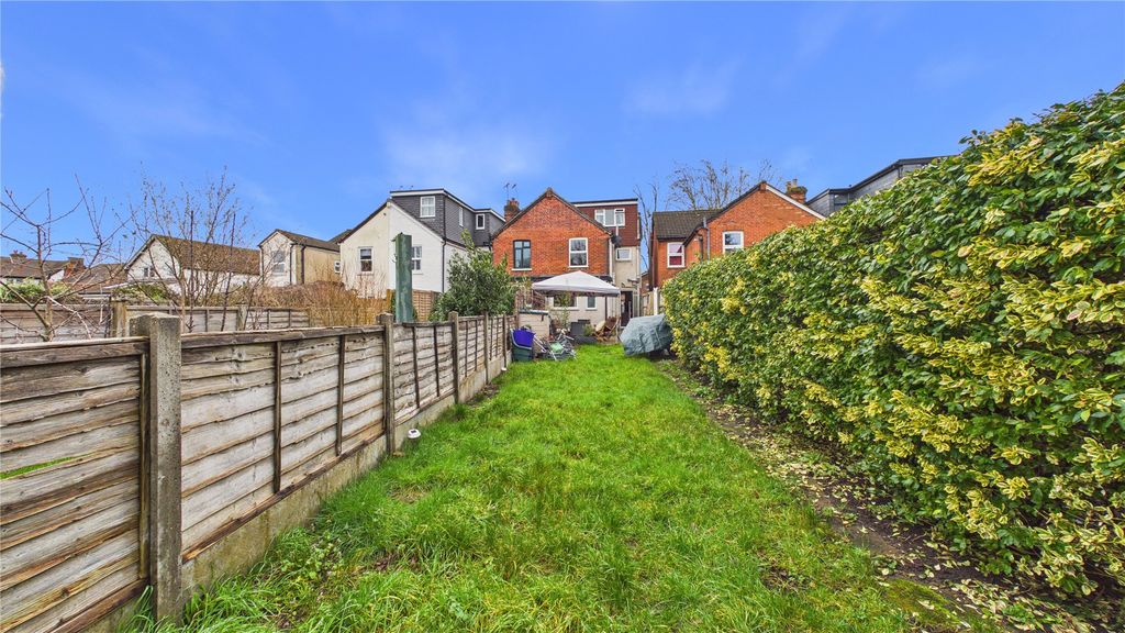Additional image 11 of 3 bed end terrace house for saleHorsell, Surrey GU21