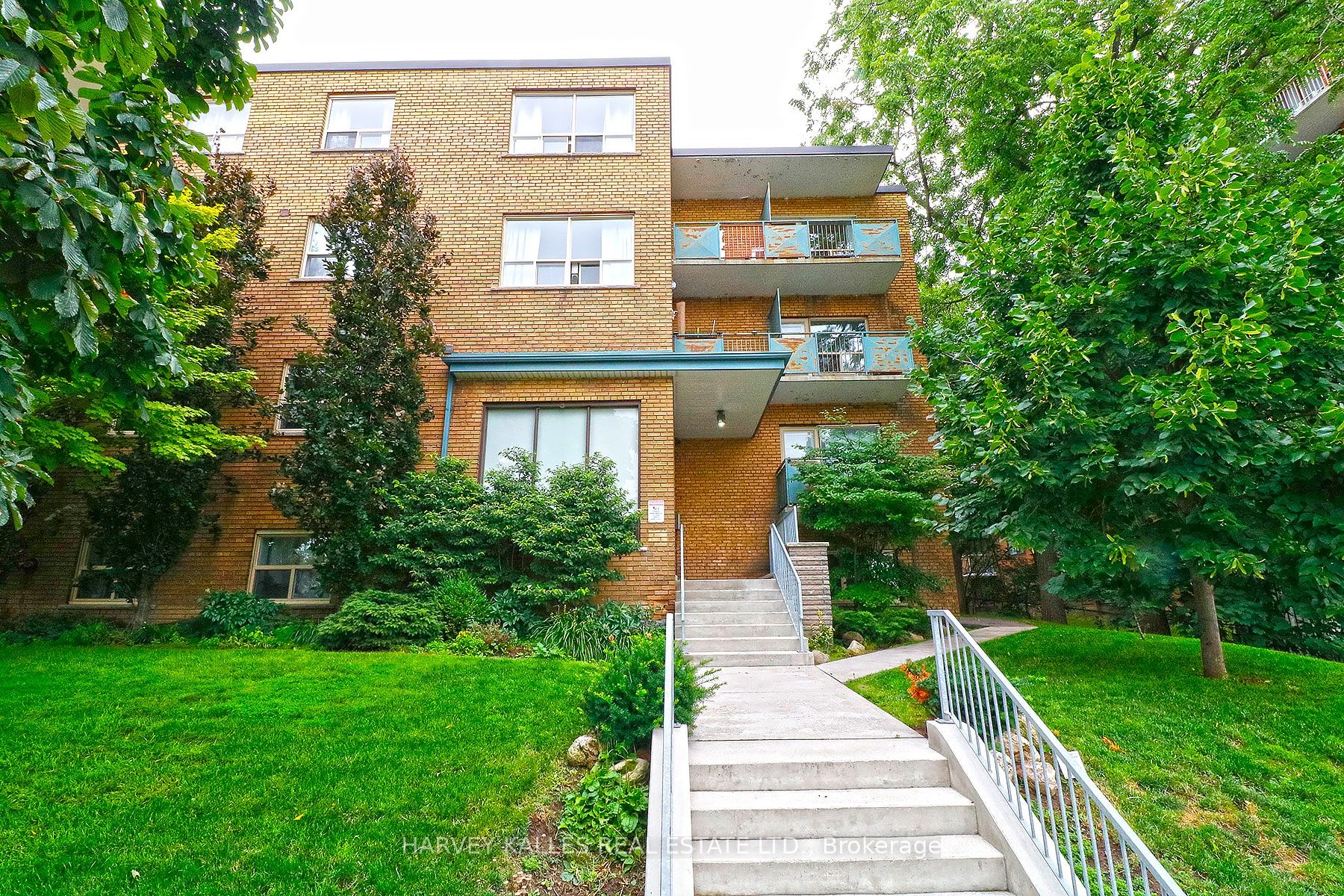 308-1751 Victoria Pk Avenue, Toronto, ON, M1R 1S1