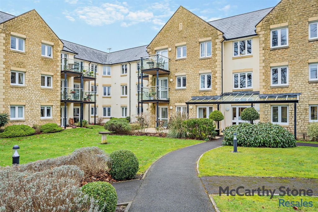 Additional image 13 of 2 bed flat for saleHolmcroft Court, Charlton Road, Shepton Mallet BA4