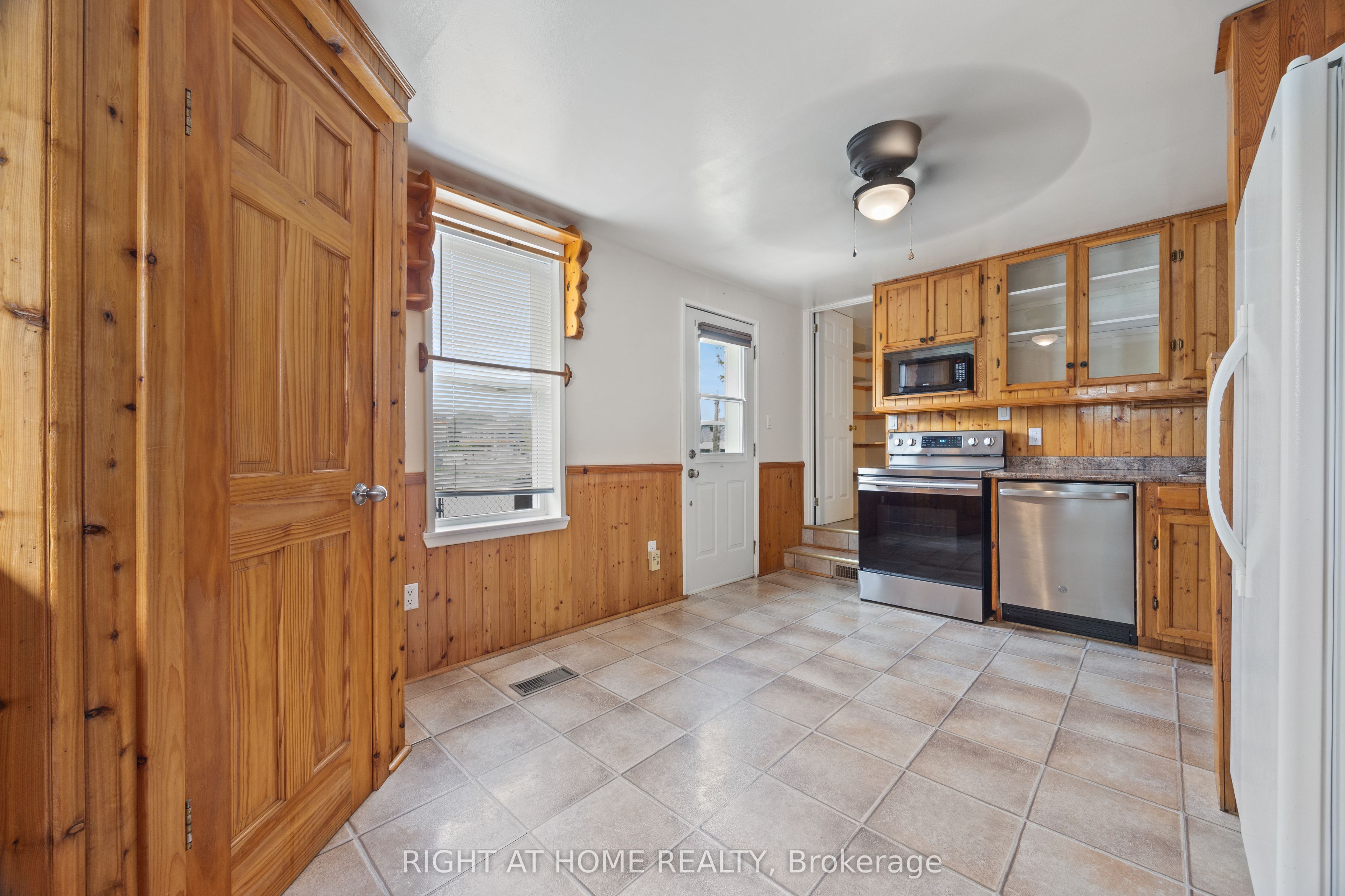 Additional image 5 of 221 Samuelson Street, Cambridge, ON, N1R 1K9