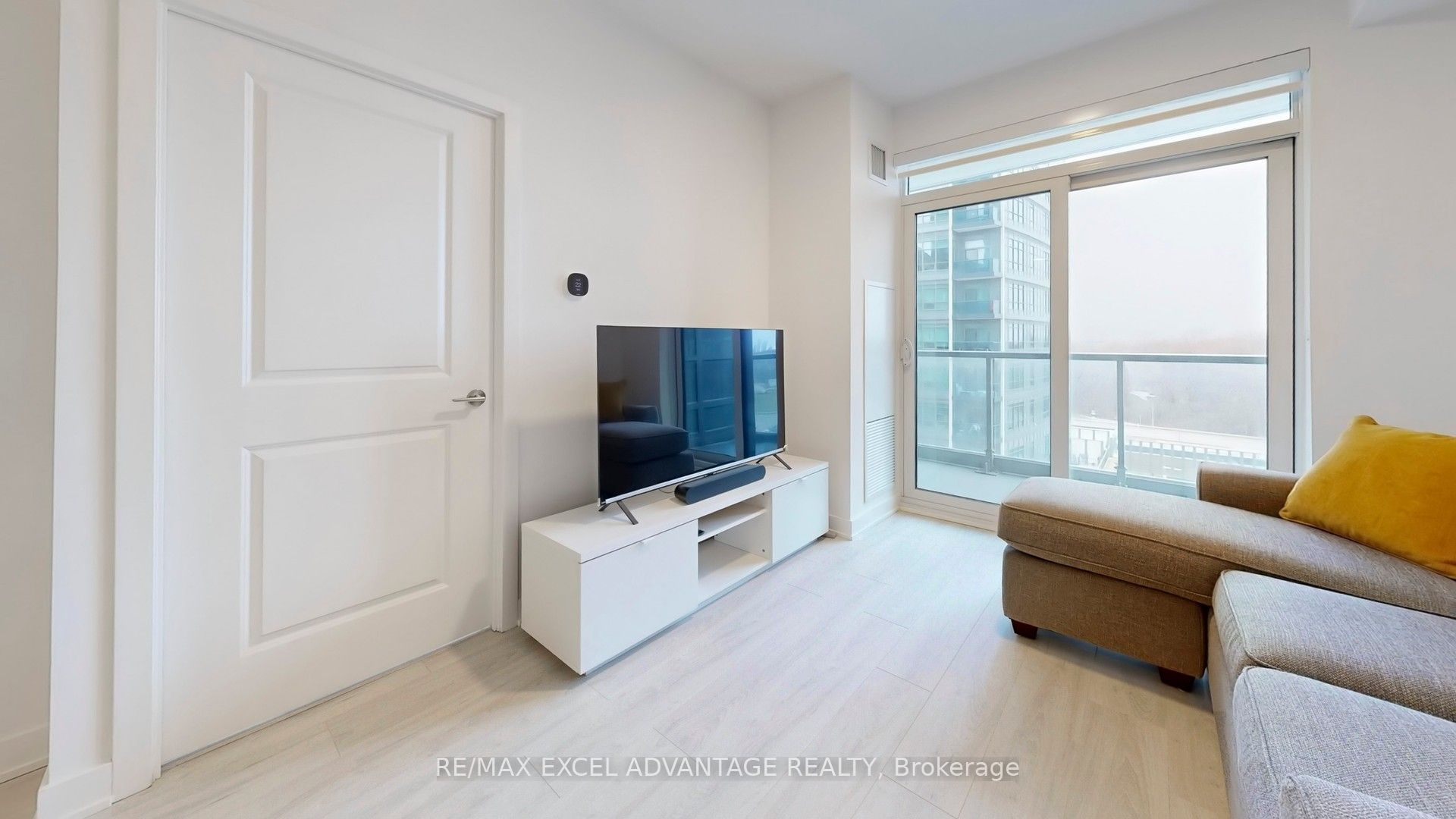 Additional image 3 of 525-50 Upper Mall Way, Vaughan, ON, L4J 0L8