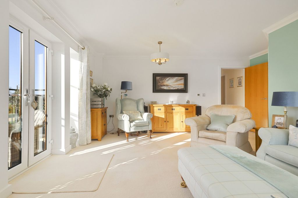 Additional image 10 of 2 bed flat for saleWoodland Drive, Great Alne Park, Great Alne B49