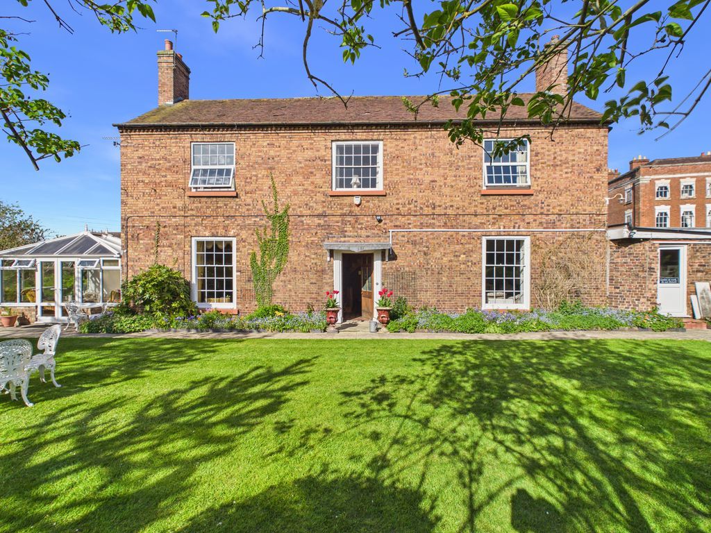 5 bed detached house for saleChurch Street, Broseley, Shropshire TF12