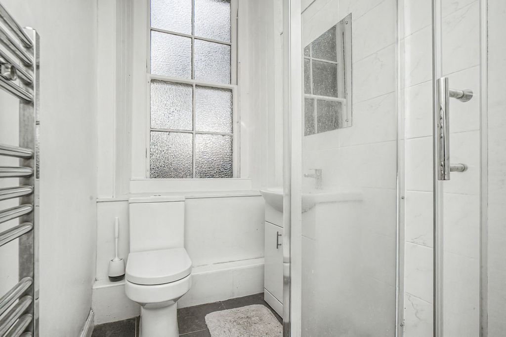 Additional image 12 of 3 bed flat for saleForrest Road, Edinburgh EH1