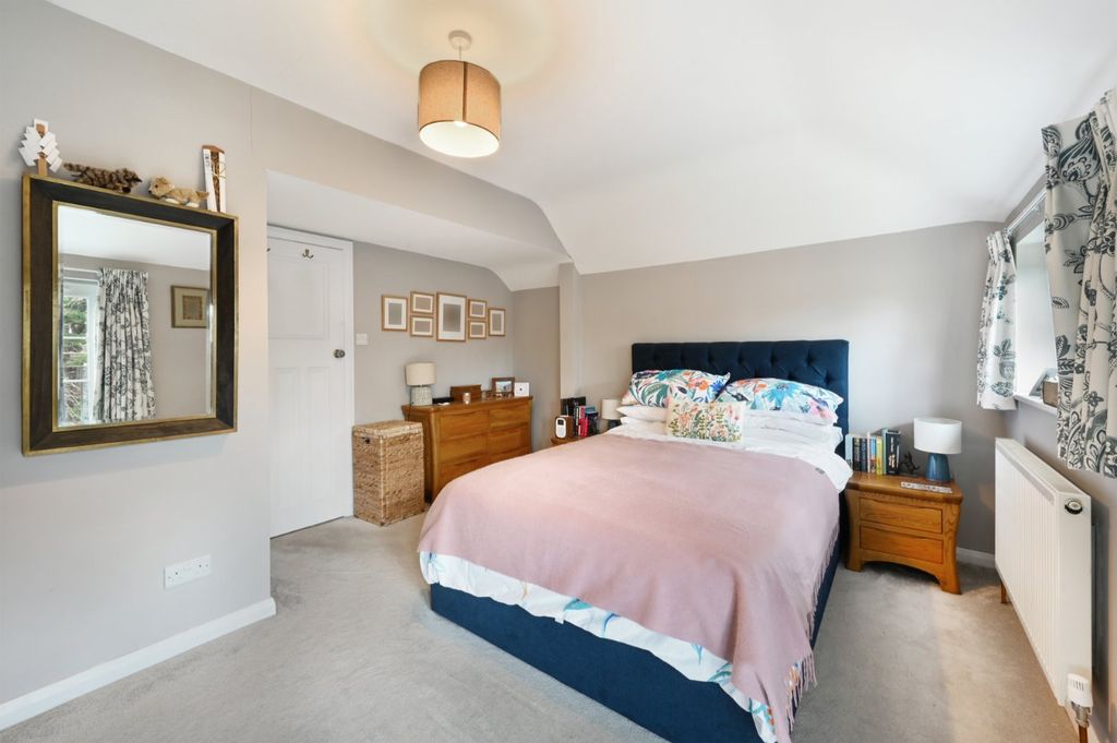 Additional image 17 of 3 bed detached house for saleClock House Road, Beckenham BR3