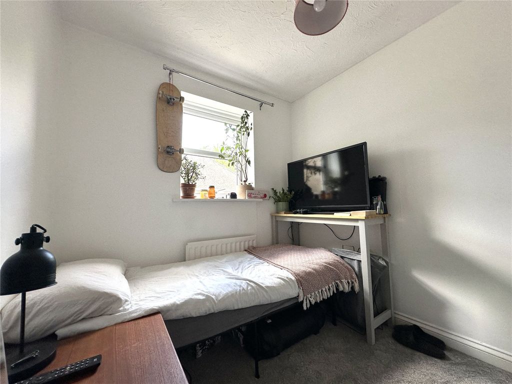 Additional image 10 of 2 bed flat for saleThe Orkneys, 3 Salisbury Road, Blandford Forum, Dorset DT11